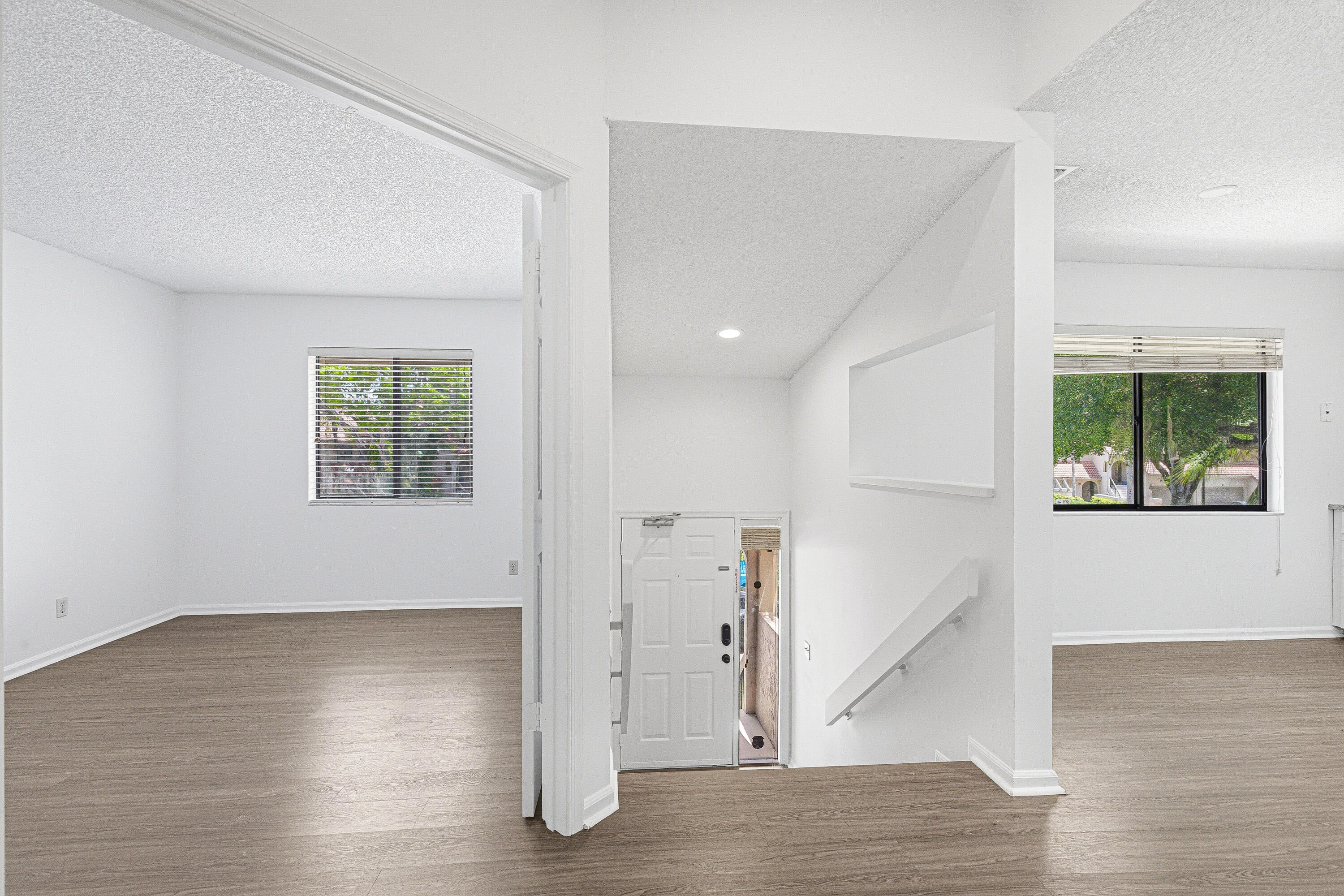 5530 Coach House Circle