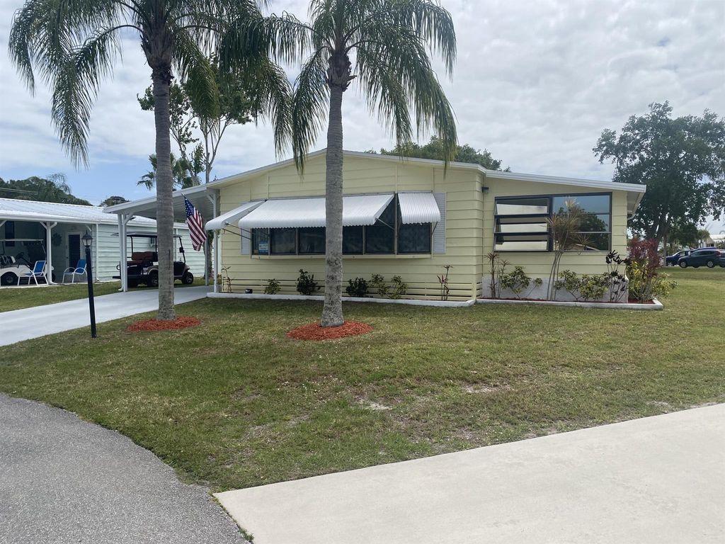 Photo of 3 Grande Camino Place, Fort Pierce, FL 34951 (MLS # R10972100)