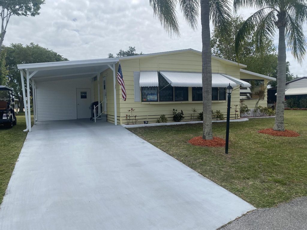 Photo of 3 Grande Camino Place, Fort Pierce, FL 34951 (MLS # R10972100)