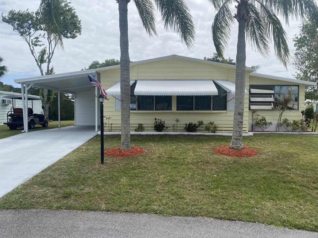 Photo of 3 Grande Camino Place, Fort Pierce, FL 34951 (MLS # R10972100)