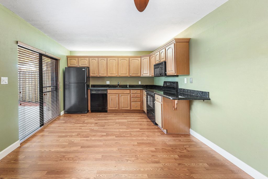 Photo of 610 6th Court, Palm Beach Gardens, FL 33410 (MLS # R11151030)