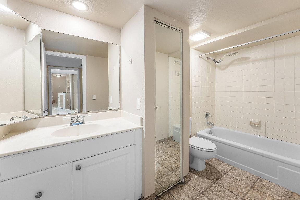 SANDALWOOD ESTATES - Residential