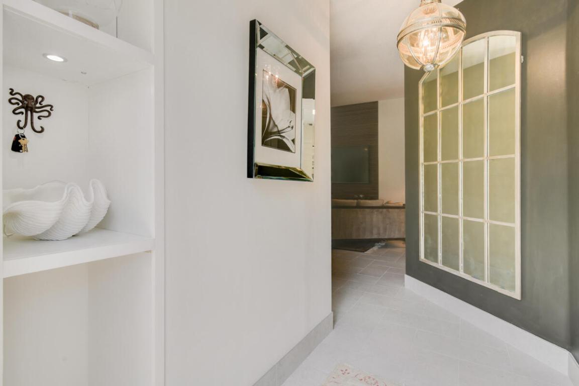 THE RETREAT - Residential Lease