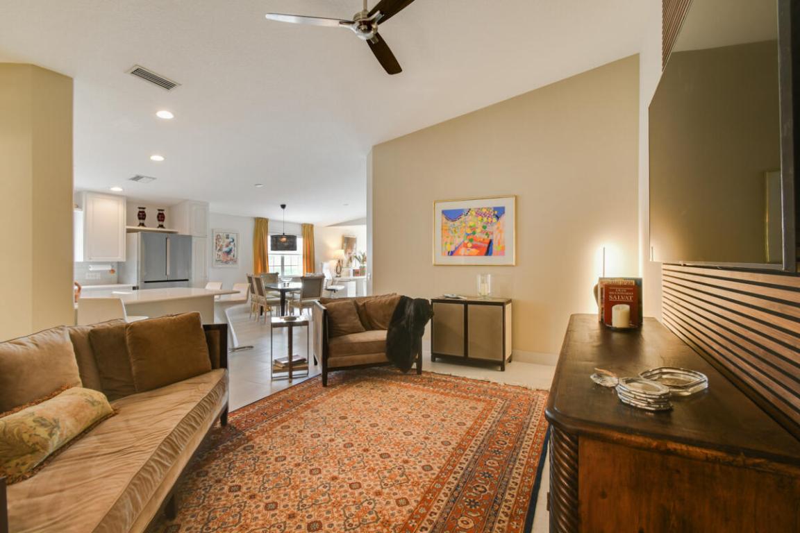 THE RETREAT - Residential Lease