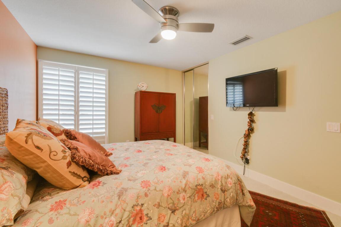 THE RETREAT - Residential Lease