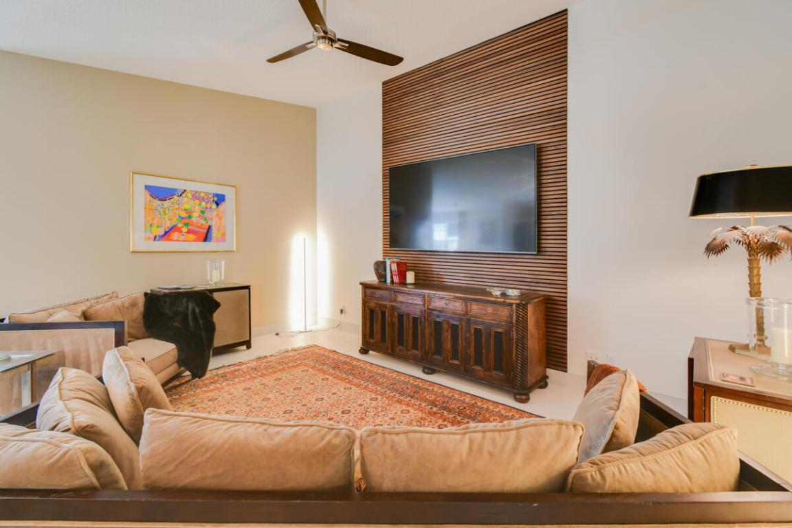 THE RETREAT - Residential Lease