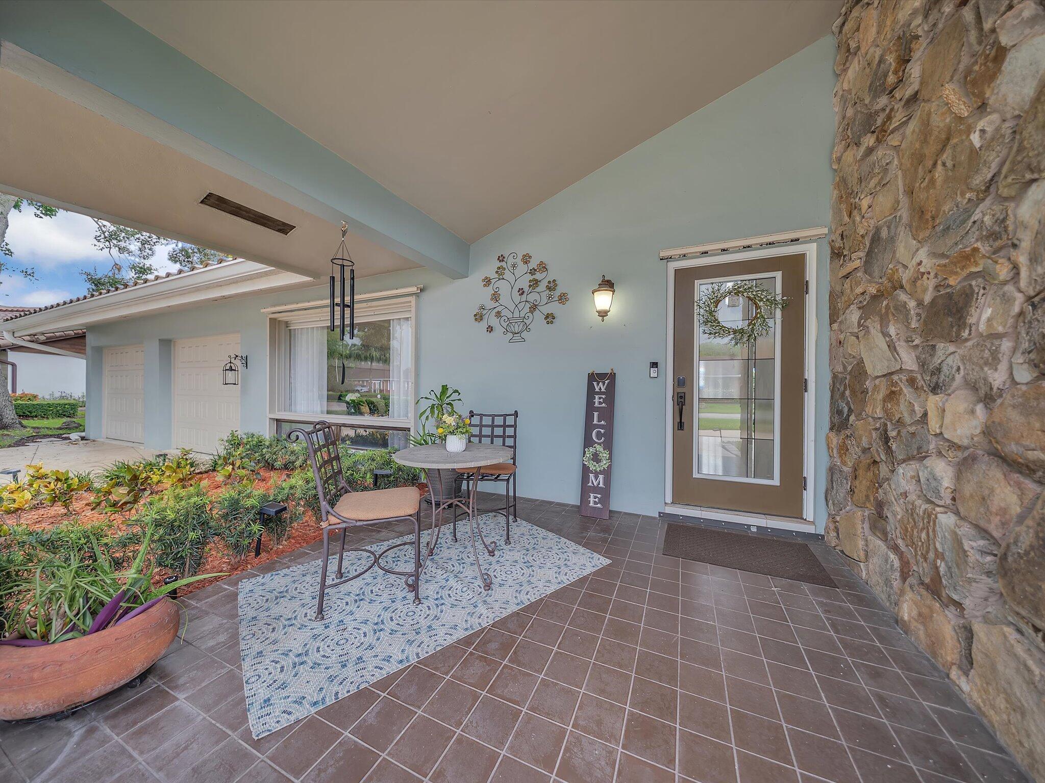 9651 CONCH SHELL Manor
