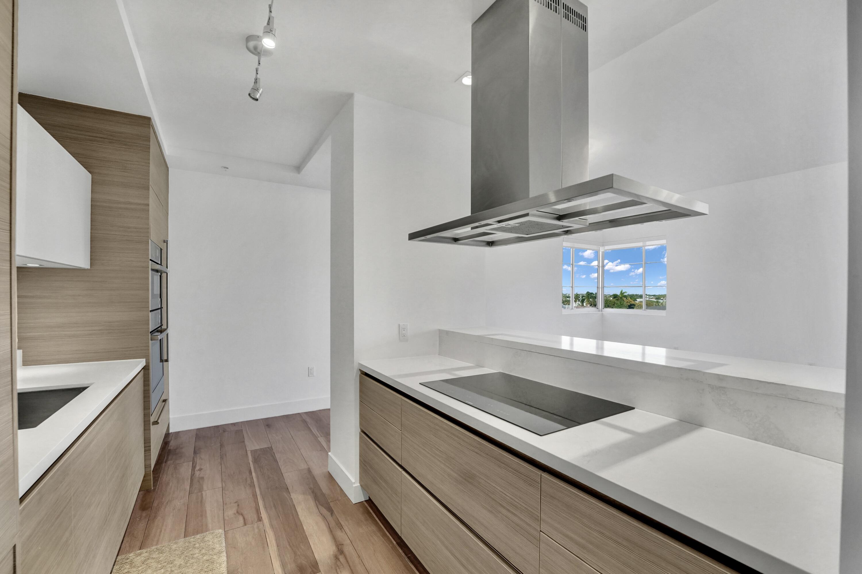 TOWER 155 CONDO - Residential Lease