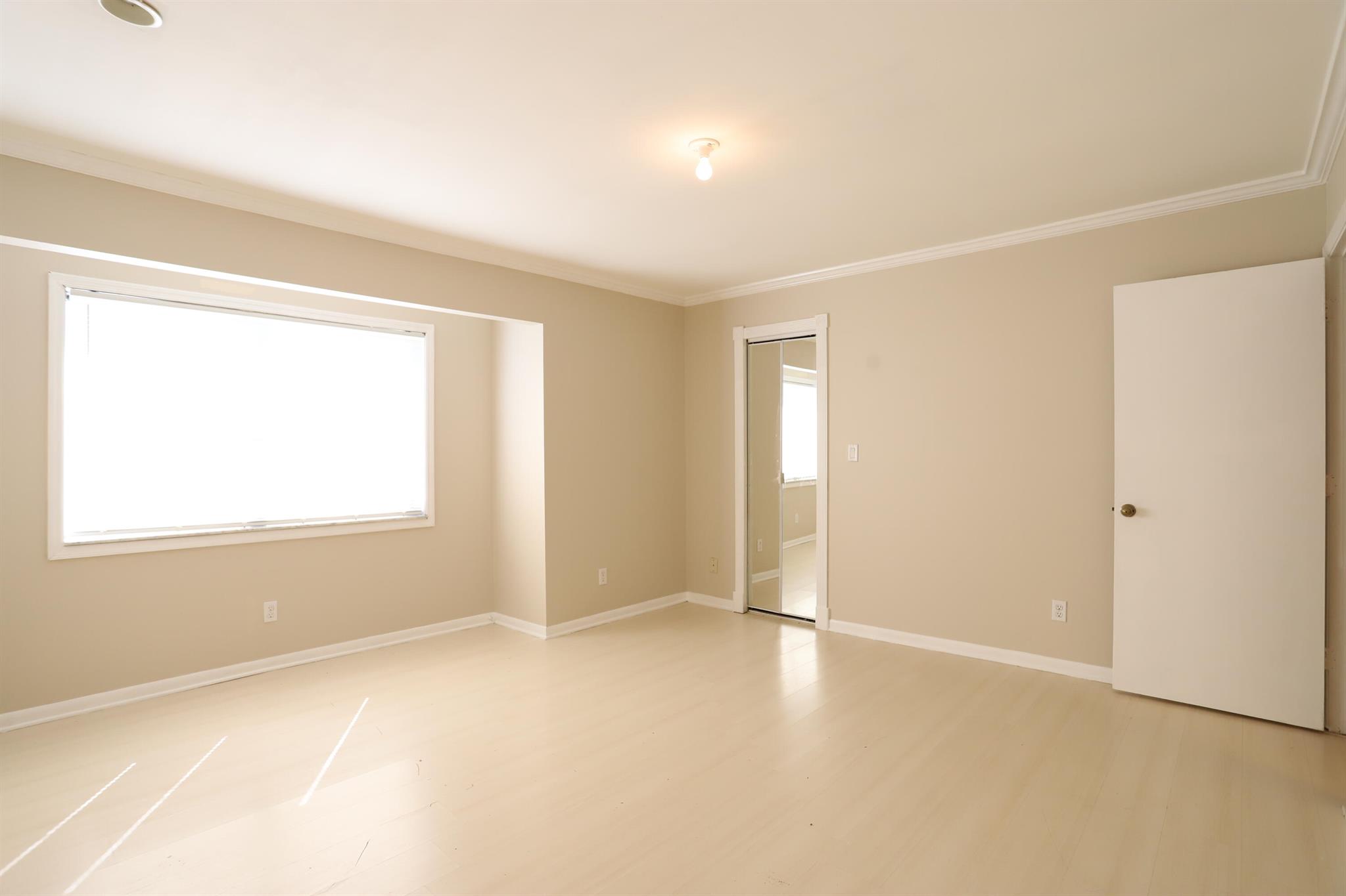 Canalake - Residential Lease