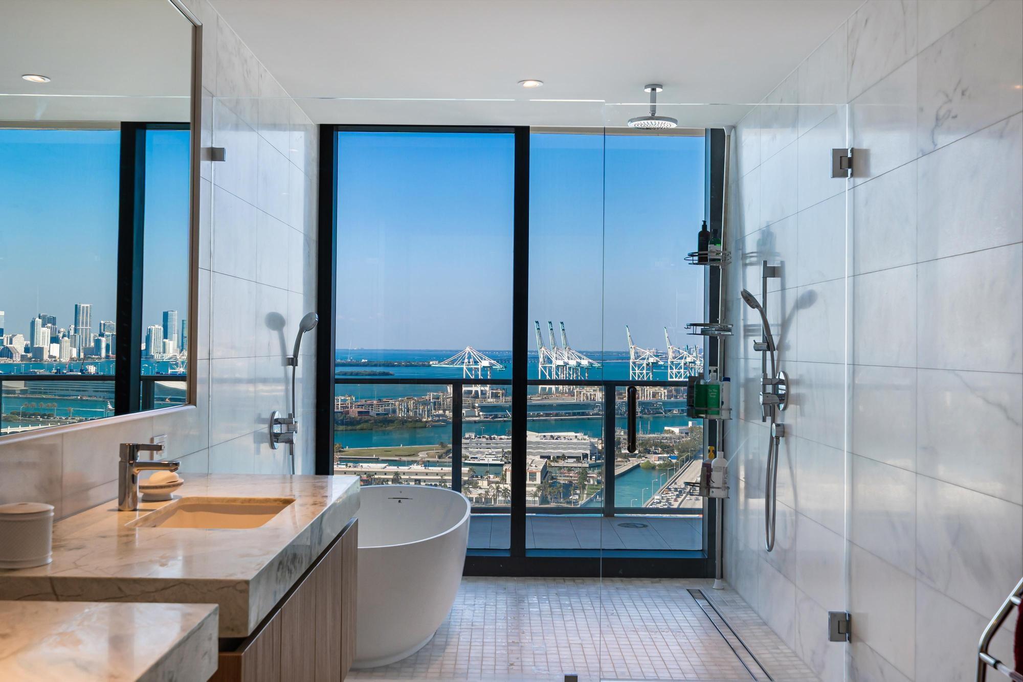 Five Park Residence - Residential