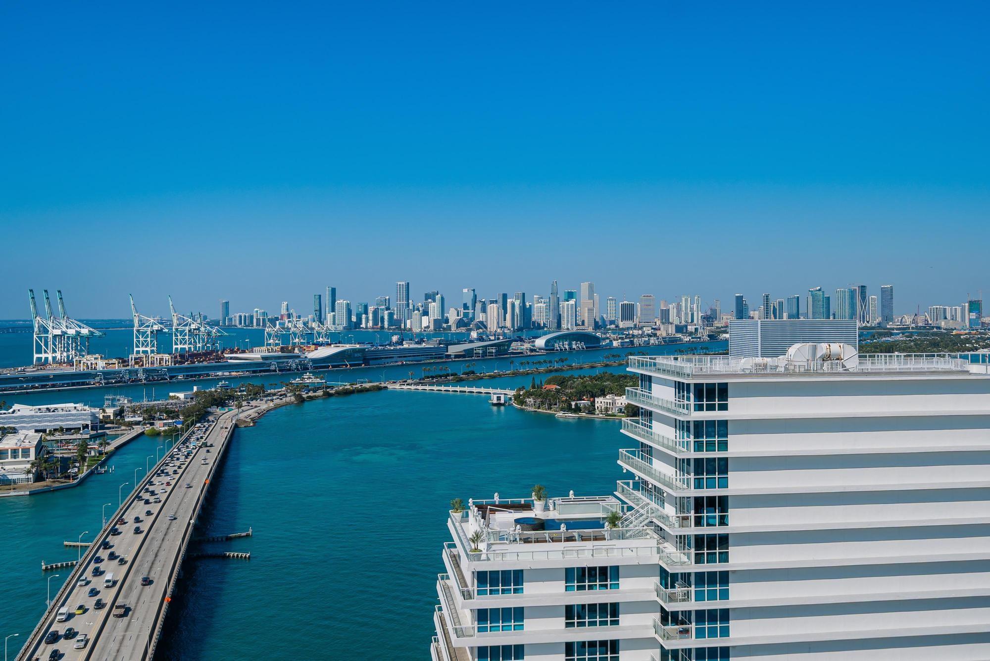 Five Park Residence - Residential