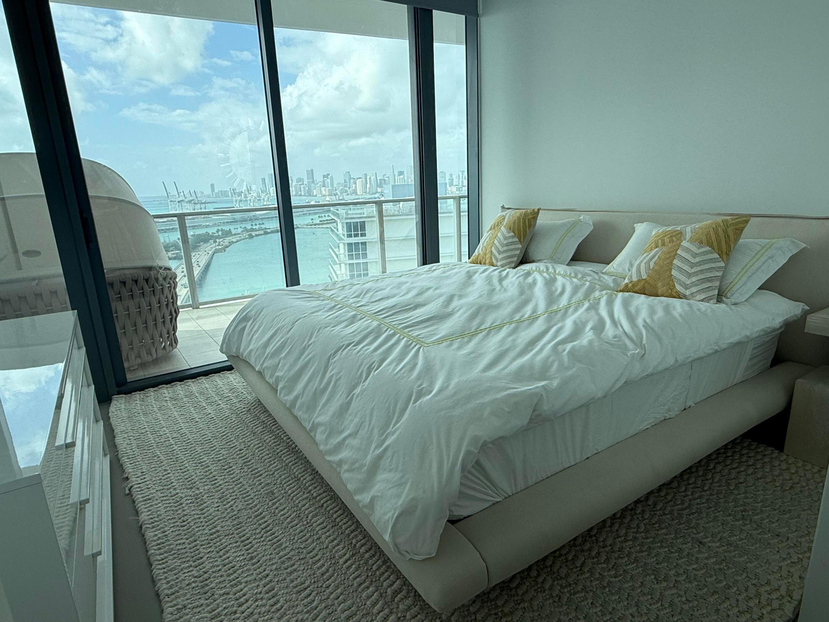 Five Park Residence - Residential