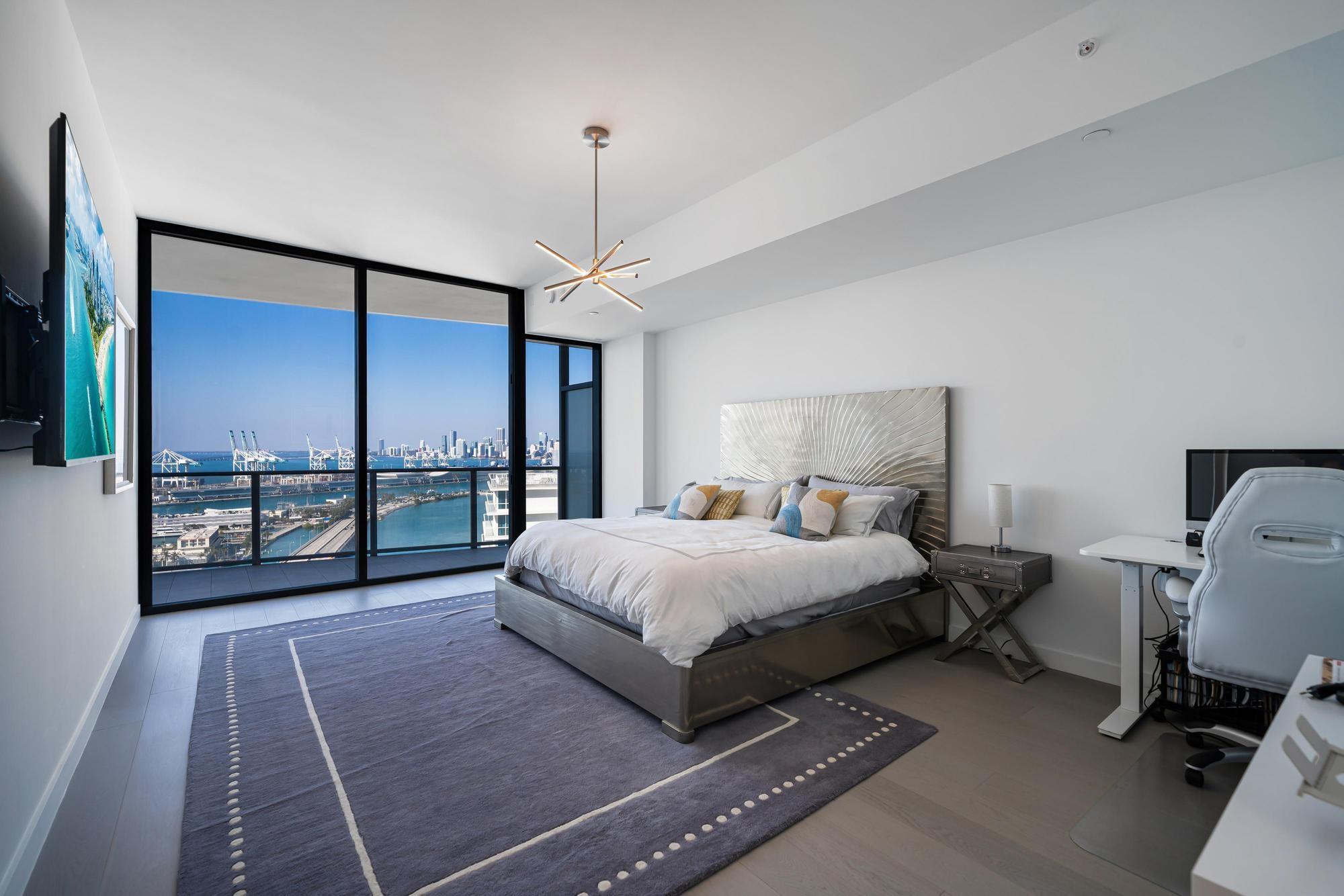 Five Park Residence - Residential