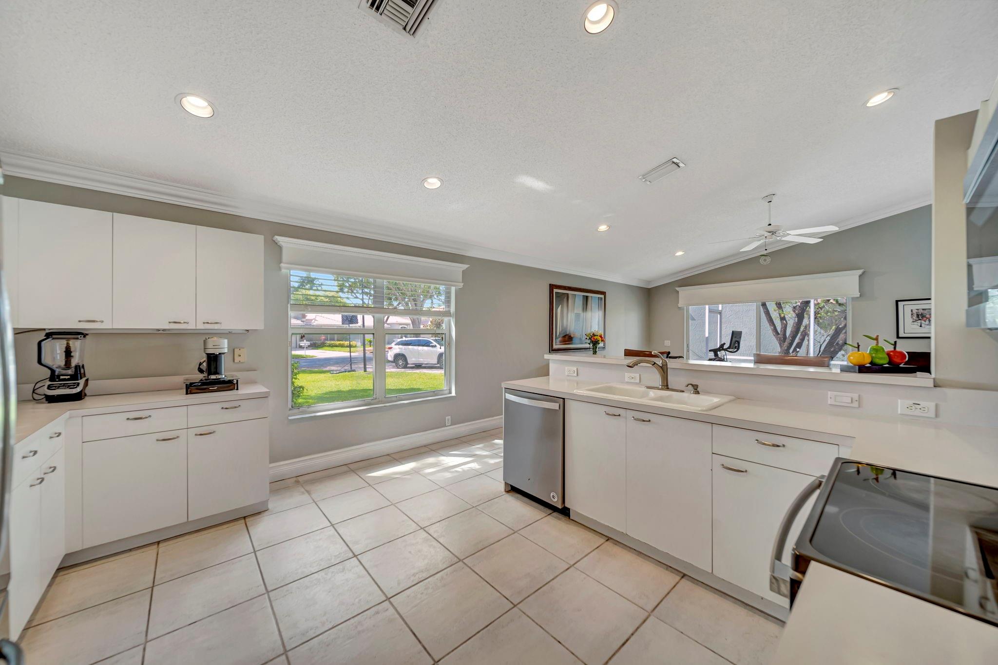 LAKES AT PARKLAND - Residential