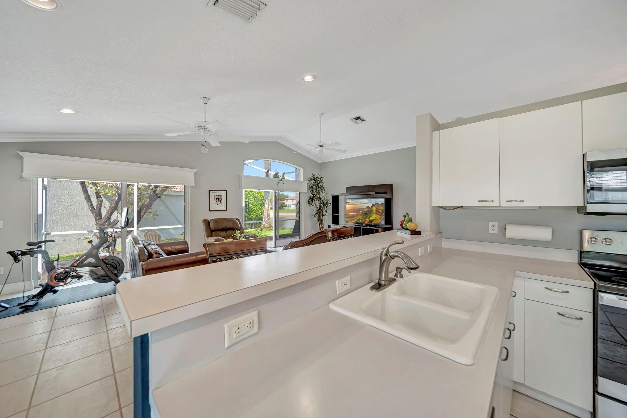 LAKES AT PARKLAND - Residential