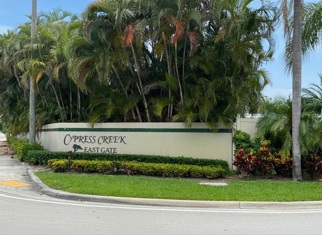 4227 Fox Trace