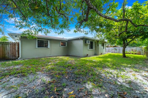 Tiny photo for 4460 NW 3rd Place, Plantation, FL 33317 (MLS # B26044294)
