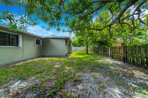 Tiny photo for 4460 NW 3rd Place, Plantation, FL 33317 (MLS # B26044294)