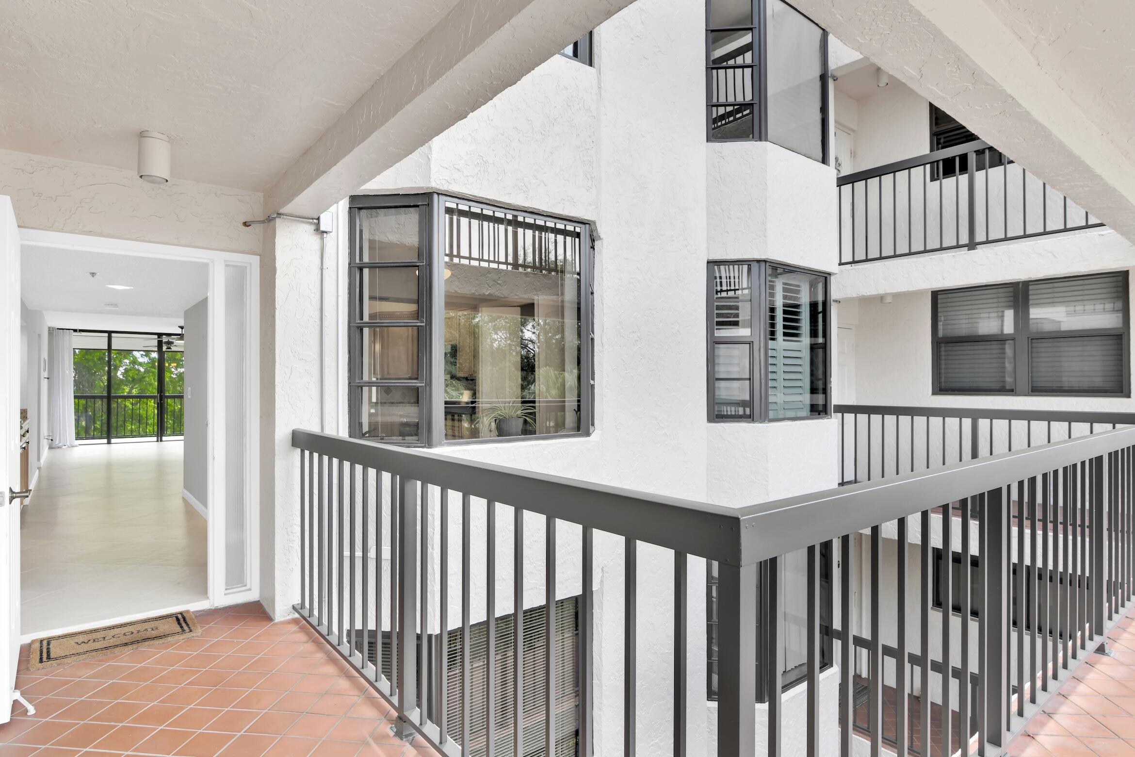 GLENS CONDO - Residential