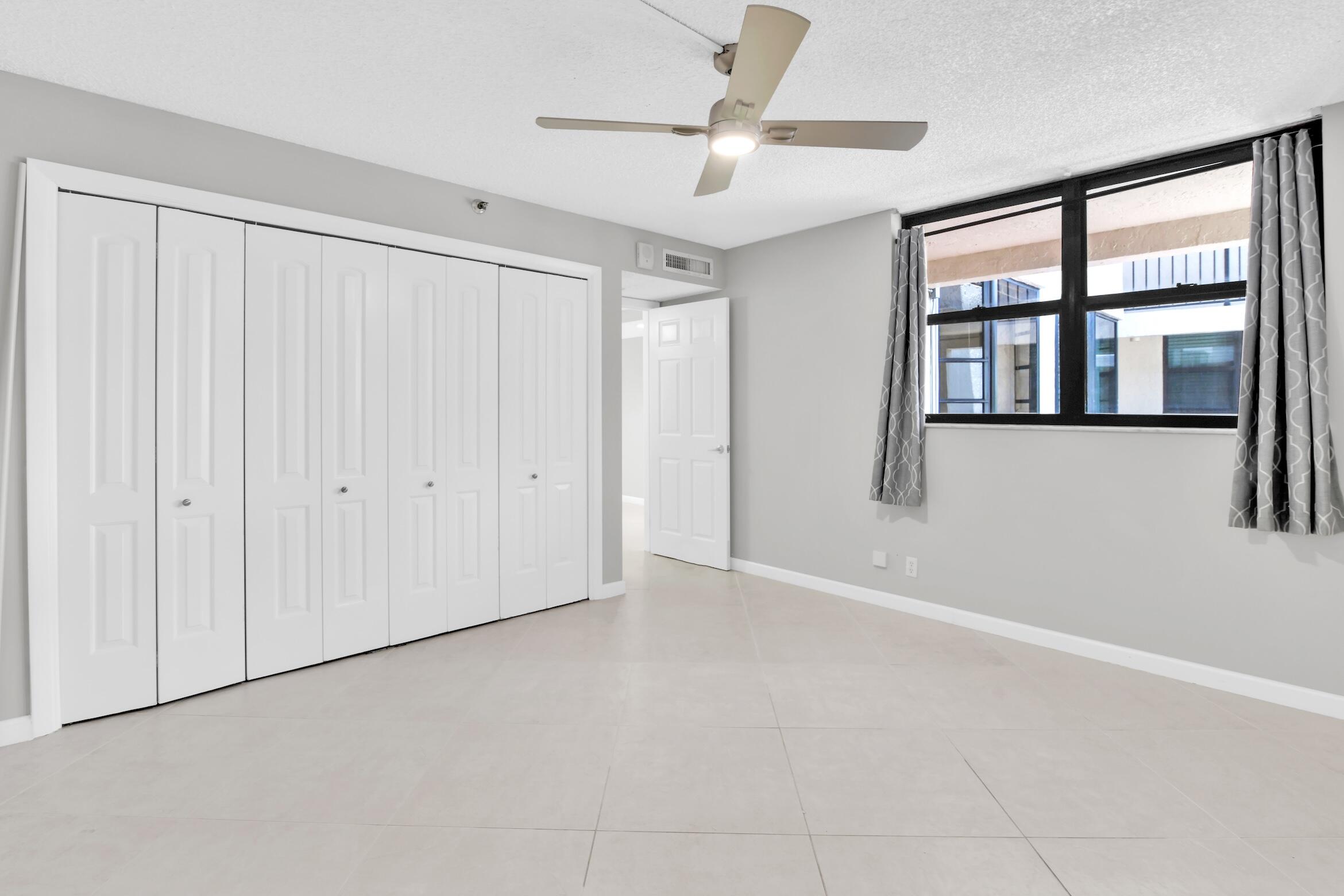 GLENS CONDO - Residential