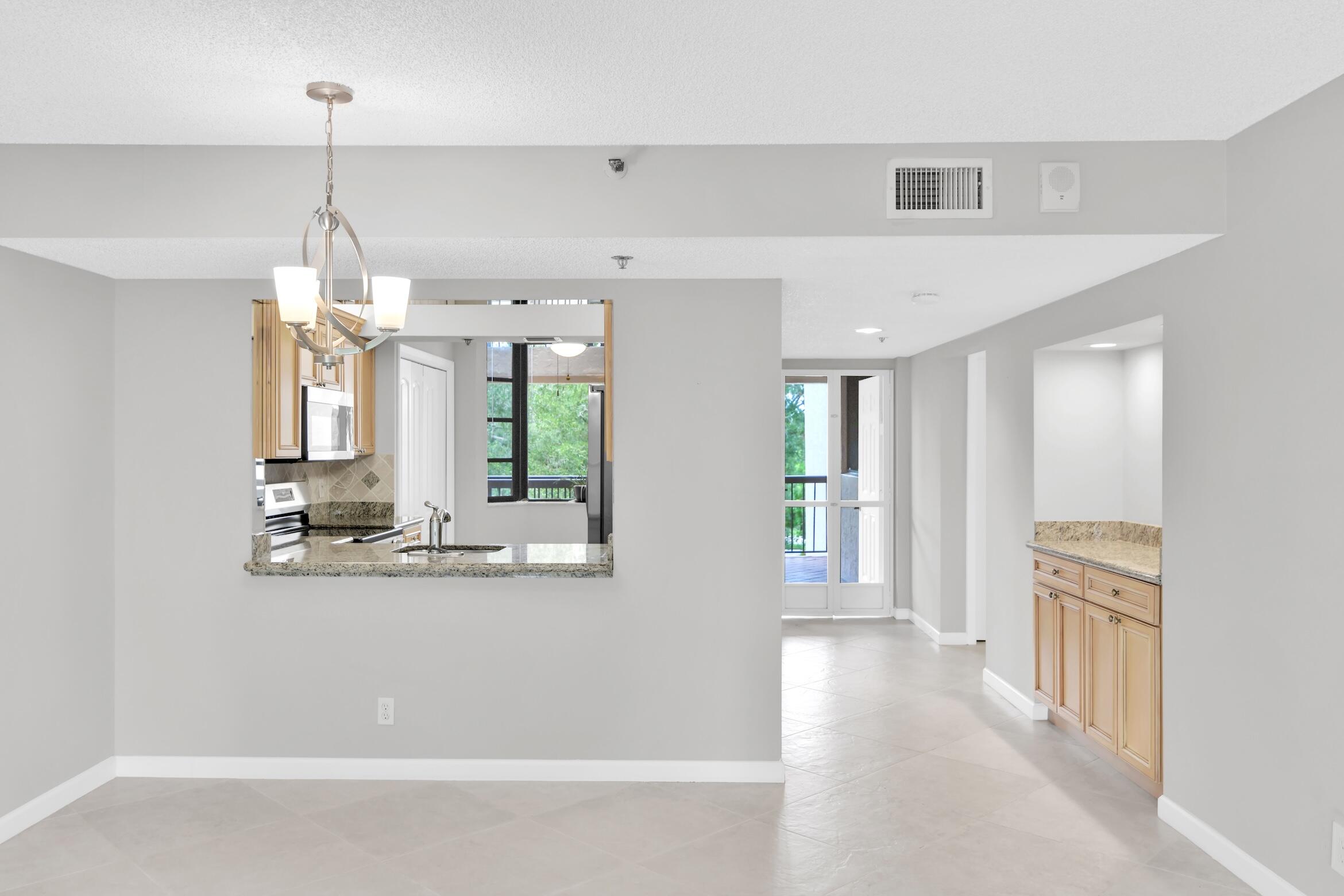 GLENS CONDO - Residential