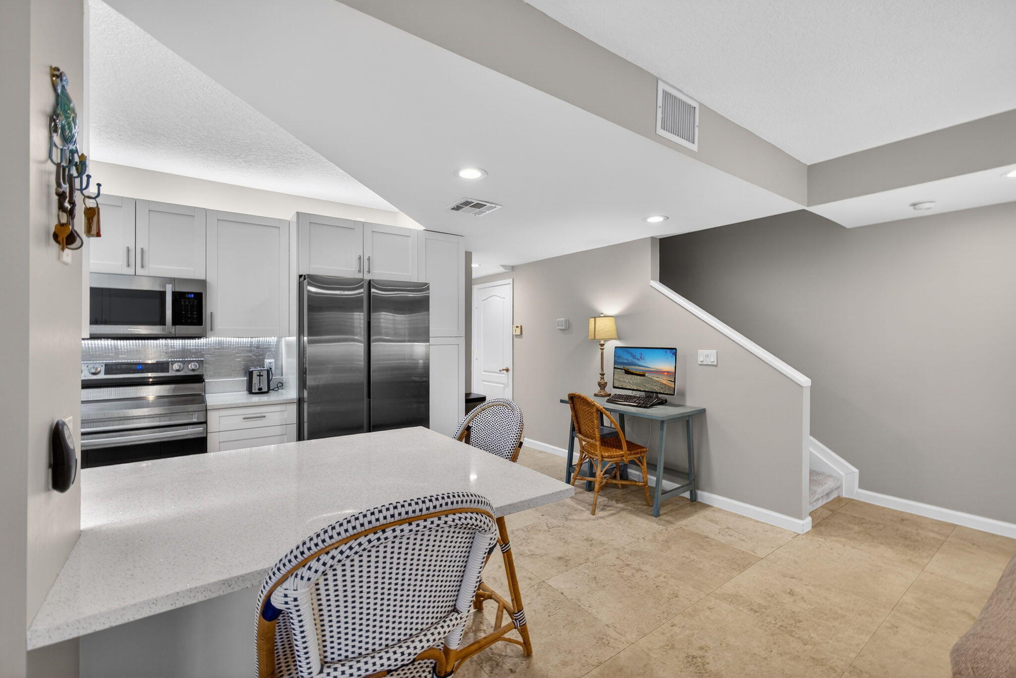 OCEAN TRACE UNO LAGO - Residential