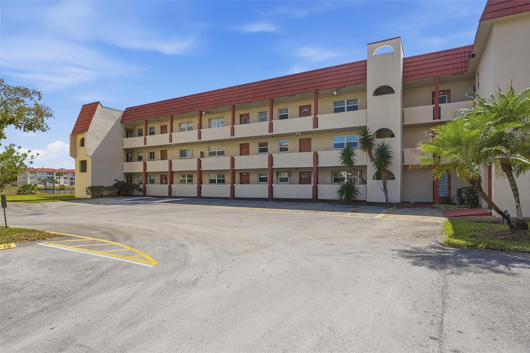 Sunrise Lakes Phase 1 - Residential