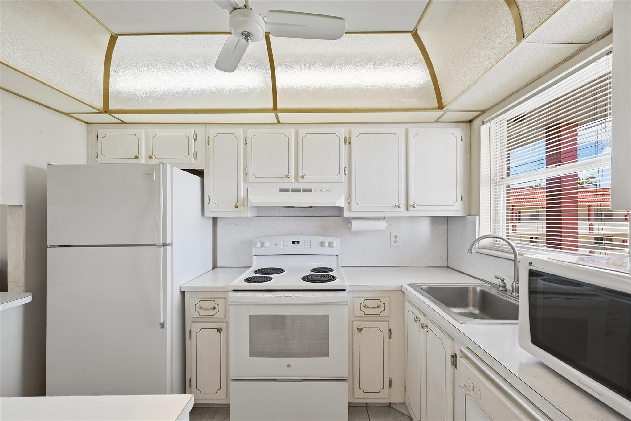 Sunrise Lakes Phase 1 - Residential