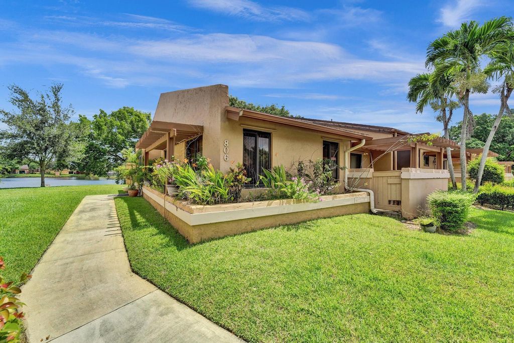 Photo of 806 NW 79th Terrace #806, Plantation, FL 33324 (MLS # F10452130)