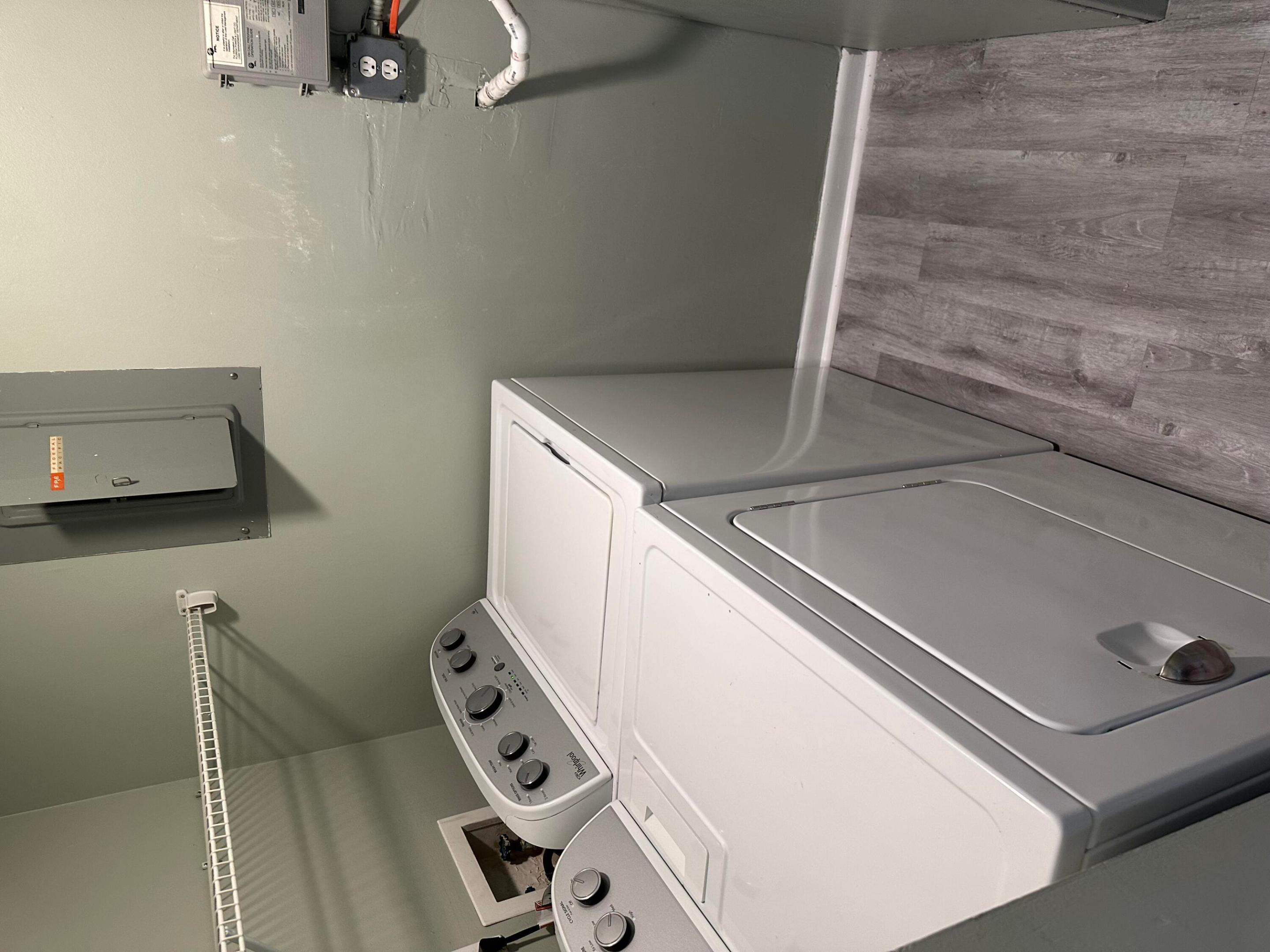 PINE RIDGE SOUTH IV CONDO - Residential