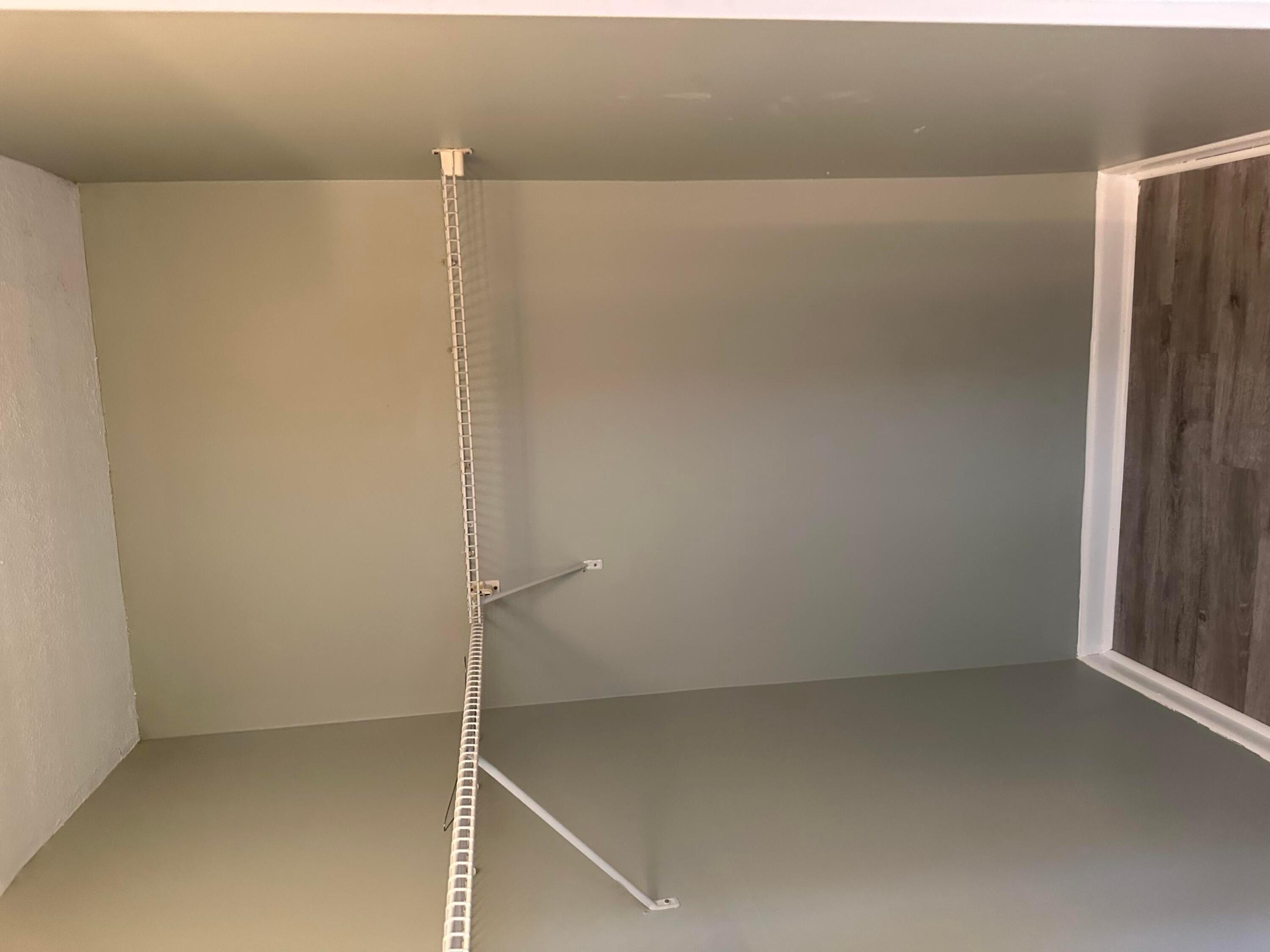 PINE RIDGE SOUTH IV CONDO - Residential