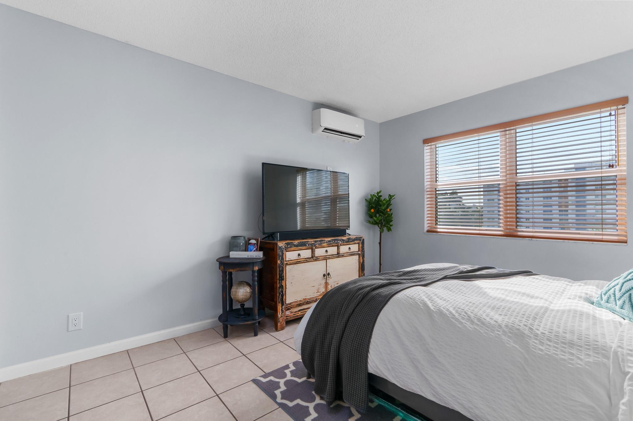 Leisure Sands Condo - Residential
