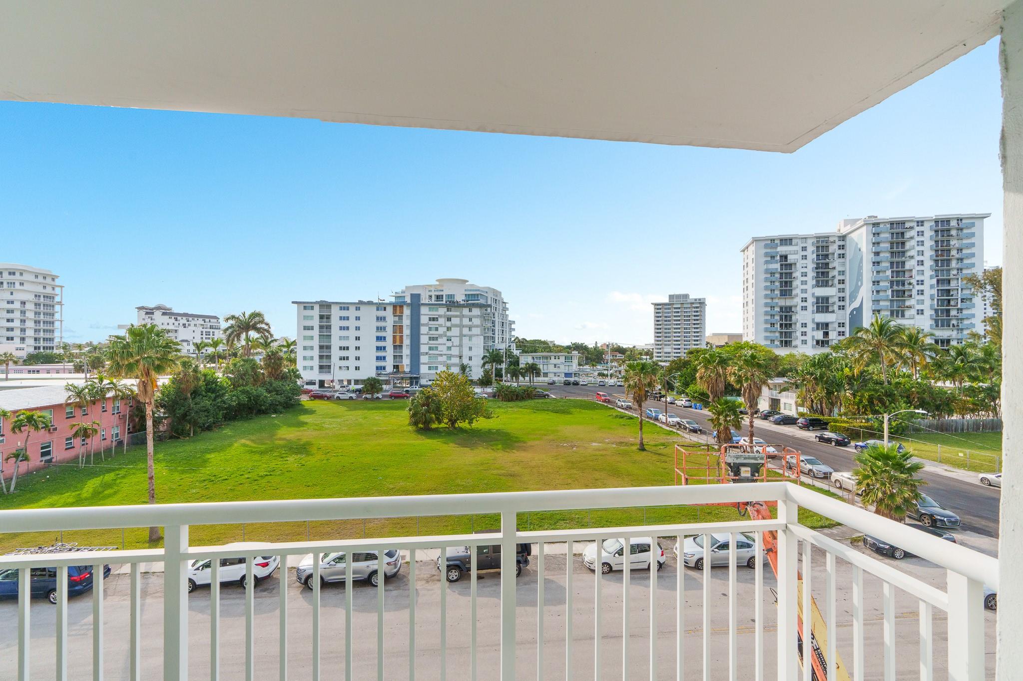 Leisure Sands Condo - Residential