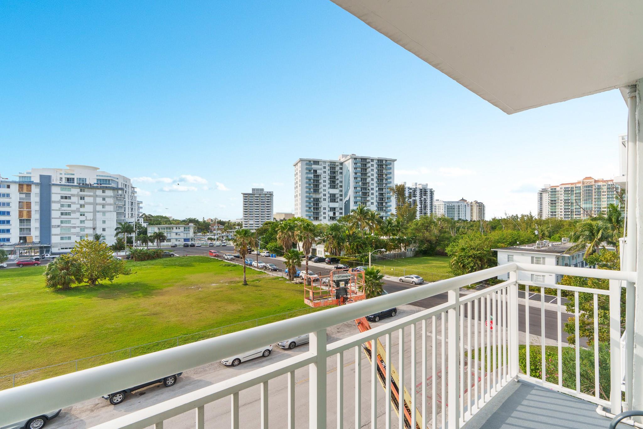 Leisure Sands Condo - Residential