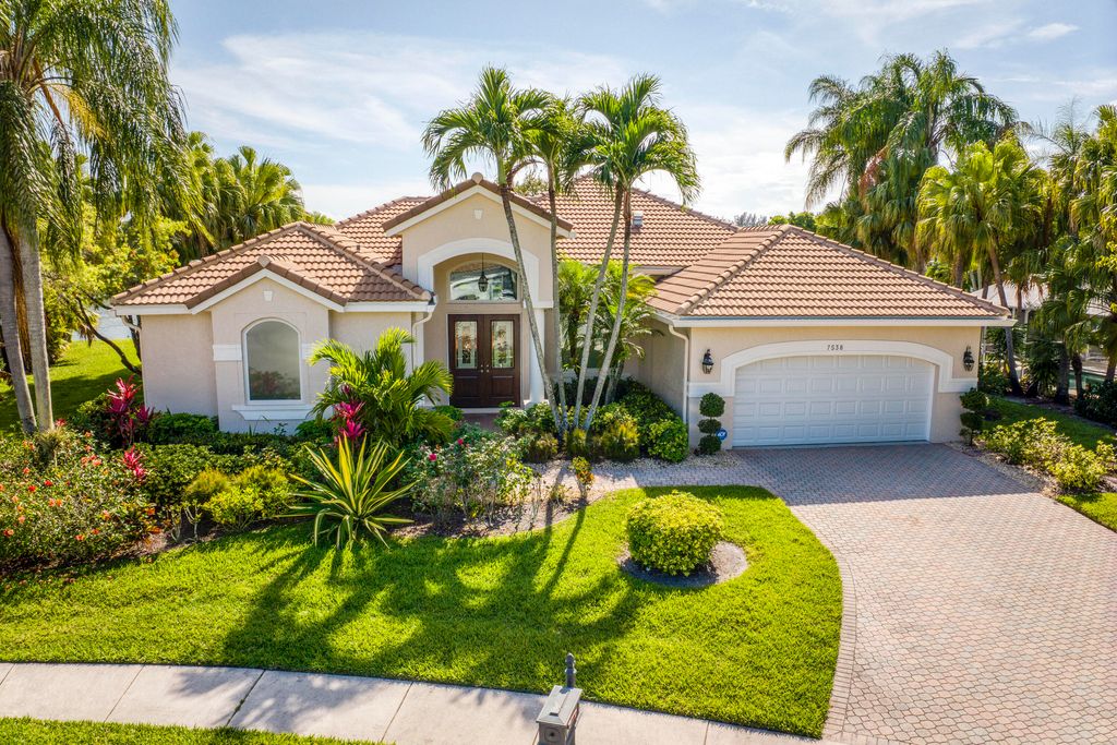 Photo of 7538 Northport Drive, Boynton Beach, FL 33472 (MLS # B26012433)