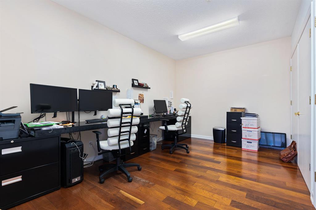 Riverside on the Loxahatc - Residential