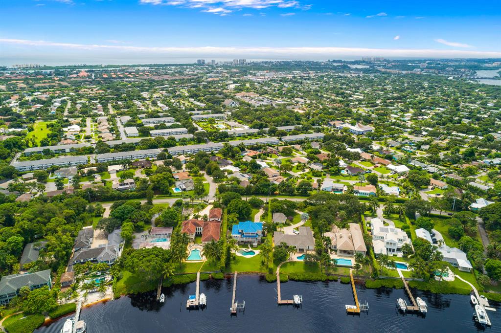 Riverside on the Loxahatc - Residential