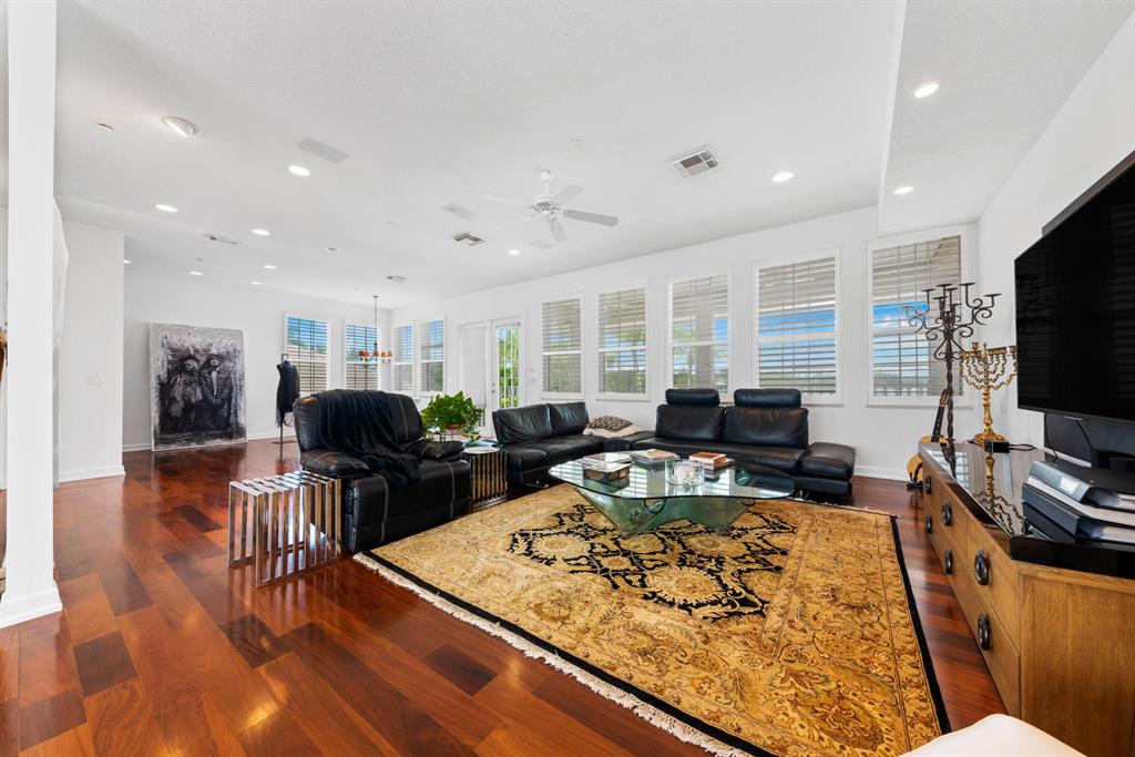 Riverside on the Loxahatc - Residential