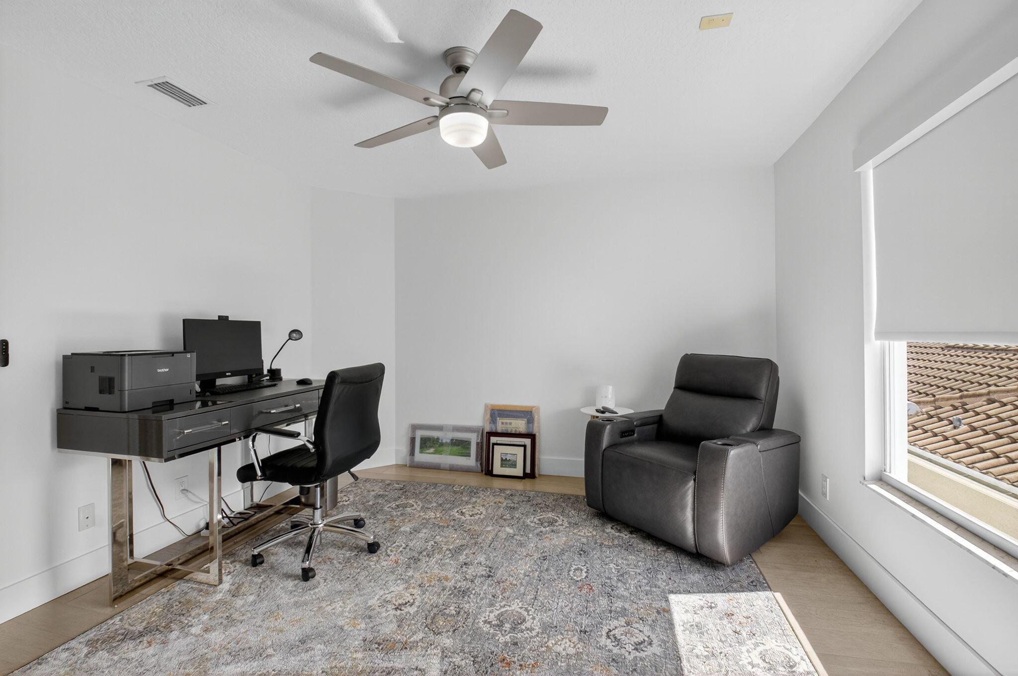 BANYANS BROKEN SOUND - Residential