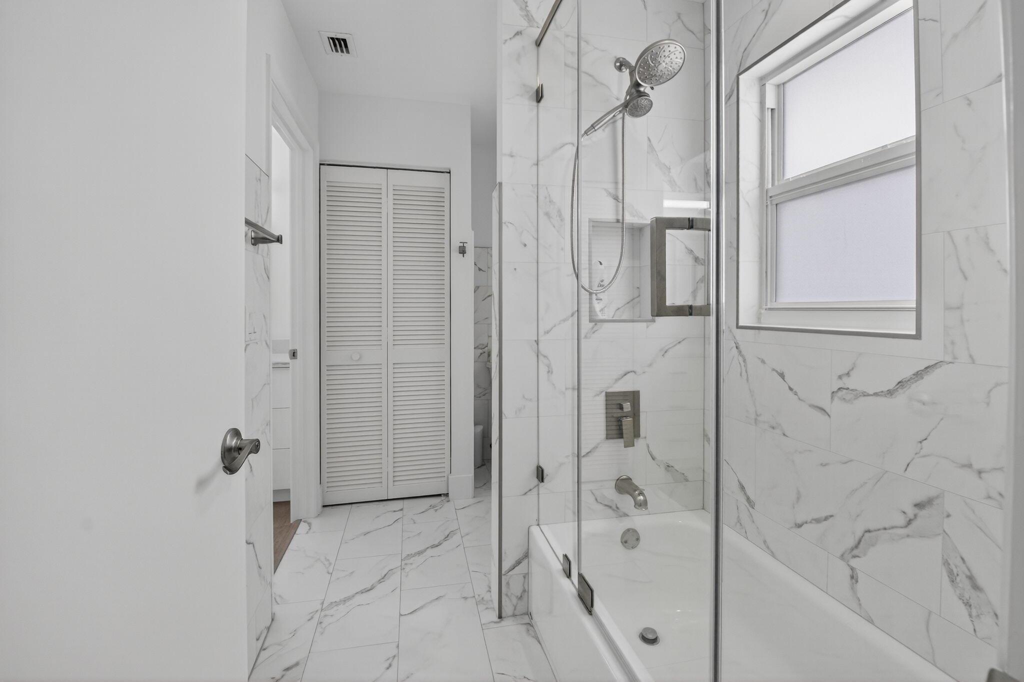 BANYANS BROKEN SOUND - Residential