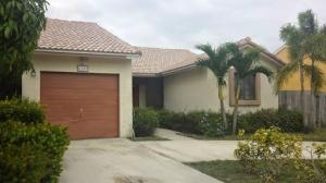 This three bedroom home is located on a large lake in the Country Fair community. Rehabbed with a new roof, this home has a large living and kitchen area with easy access to the back yard and lake. Country Fair is a gated community with a beautiful community pool, tennis courts, and fitness center.Rented as is. All applicants must complete rental application online and be qualified by the Homeowner's Association. HOA non-refundable application is $200 per applicant over 18 years old. Interview required. No pets, no smoking. 1st, last and security deposit required.HOA has Certificate of Title, unit will eventually involve lender possession of property at some future date.