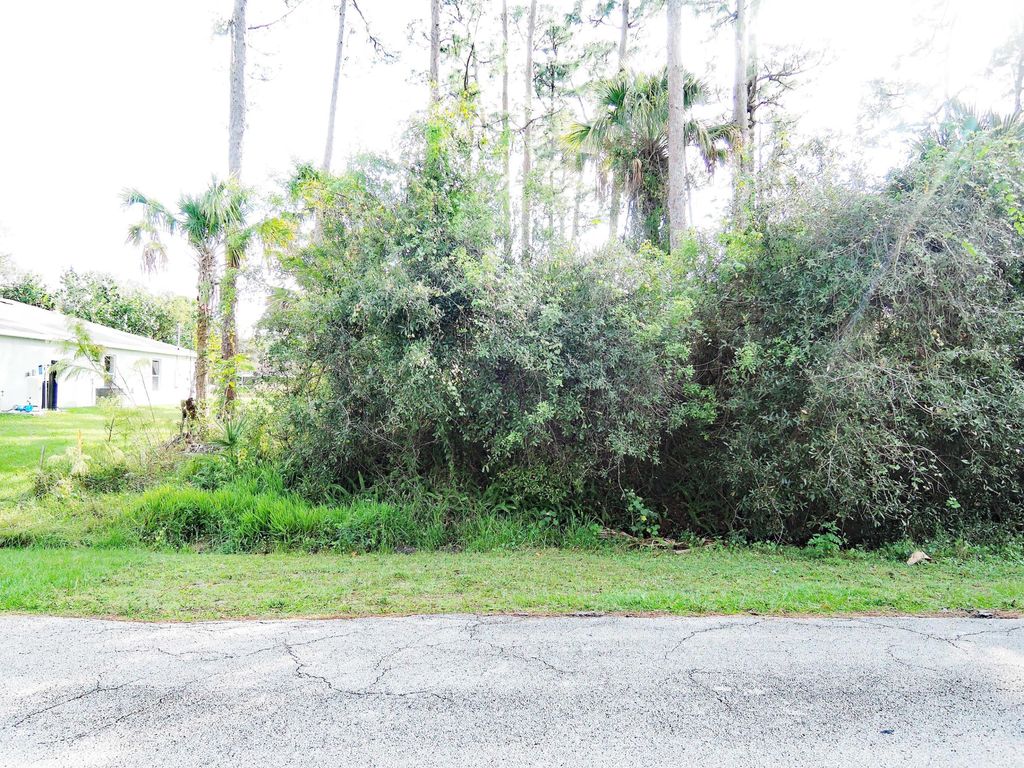 Photo of 8201 Deland Avenue, Fort Pierce, FL 34951 (MLS # R11046807)