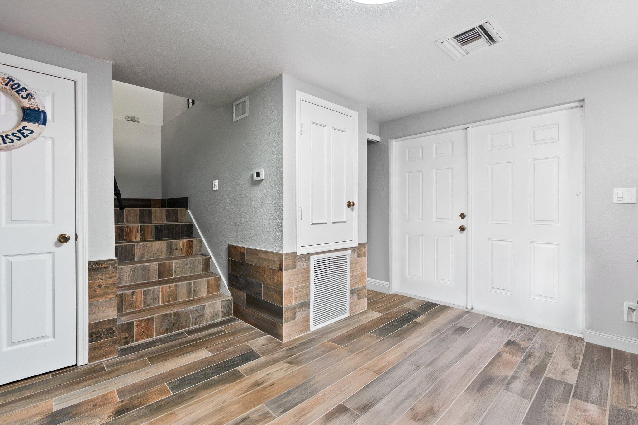 METES AND BOUNDS - Residential