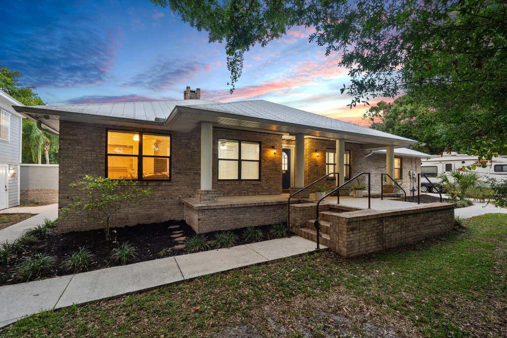 Photo of 2130 W Boothe Drive, Fort Pierce, FL 34982 (MLS # R11096744)