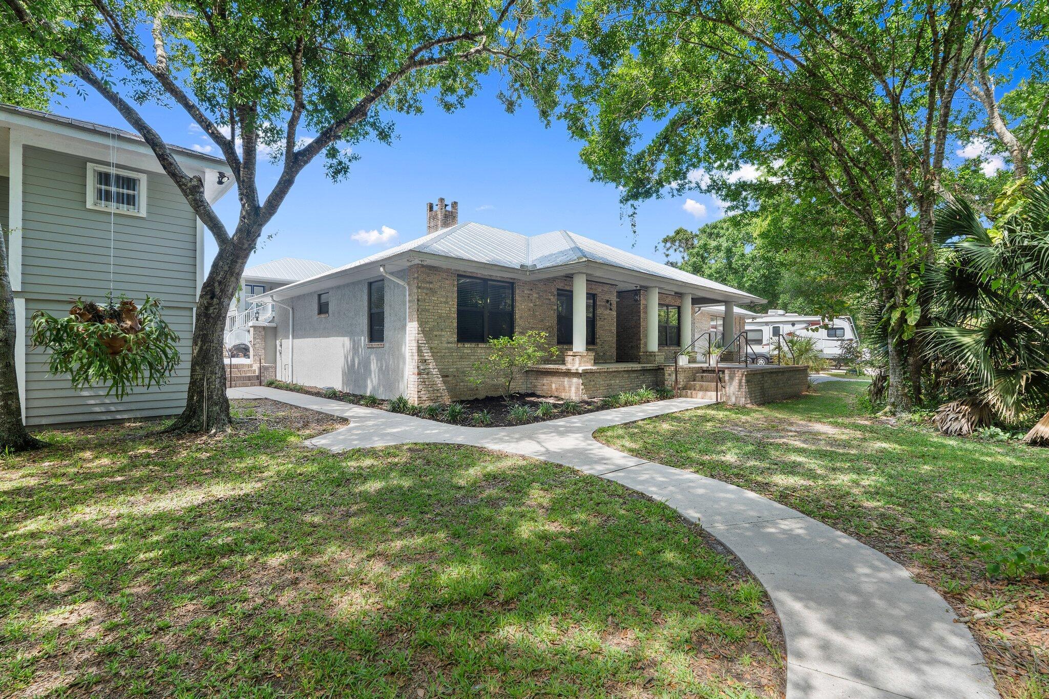 METES AND BOUNDS - Residential