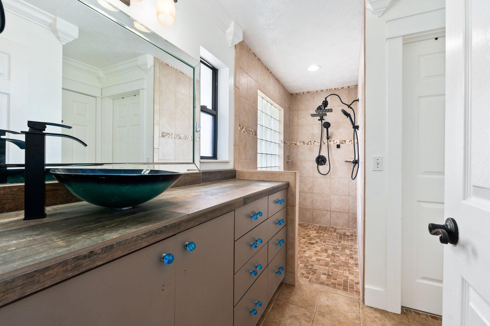 METES AND BOUNDS - Residential