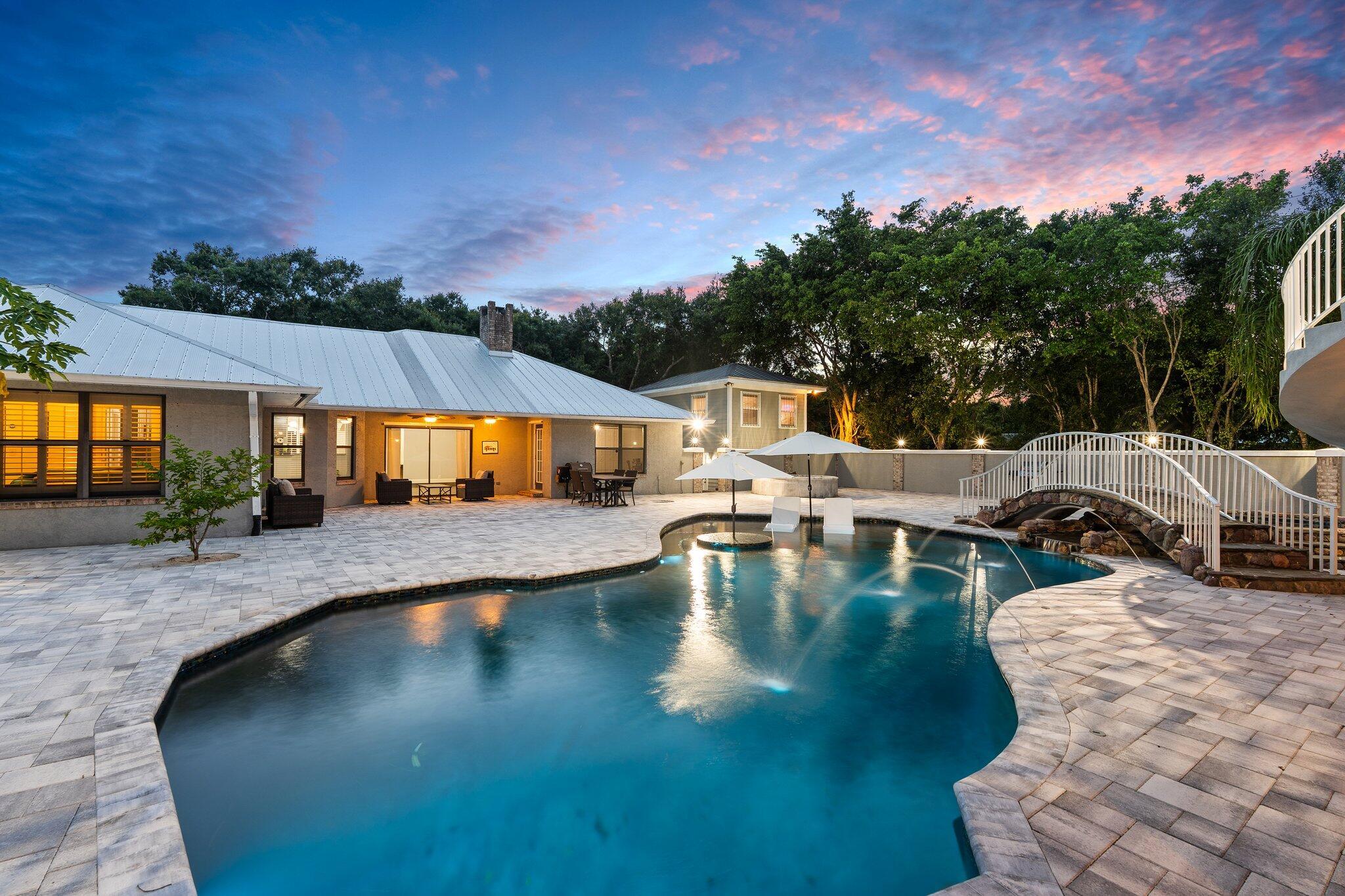 METES AND BOUNDS - Residential