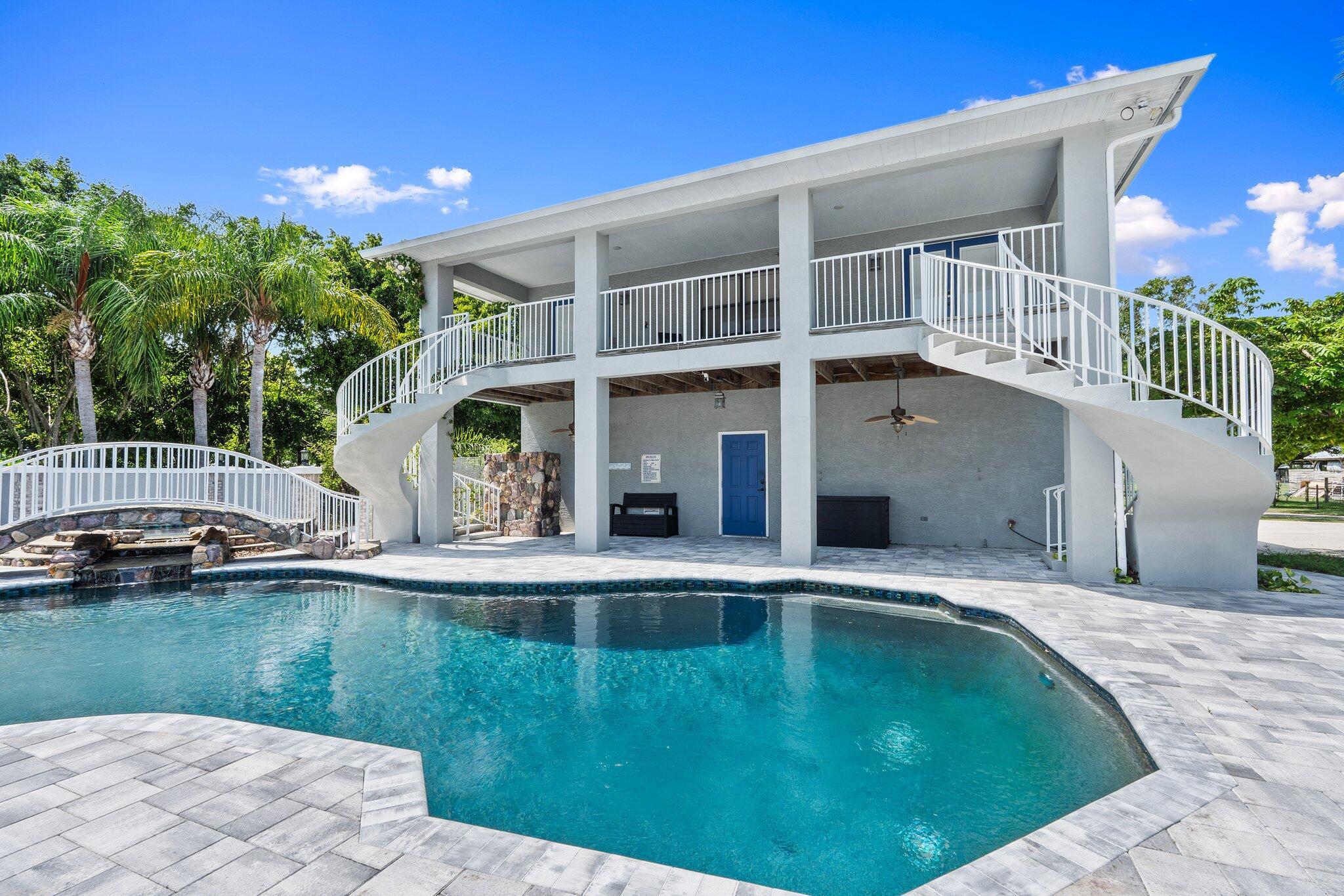 METES AND BOUNDS - Residential