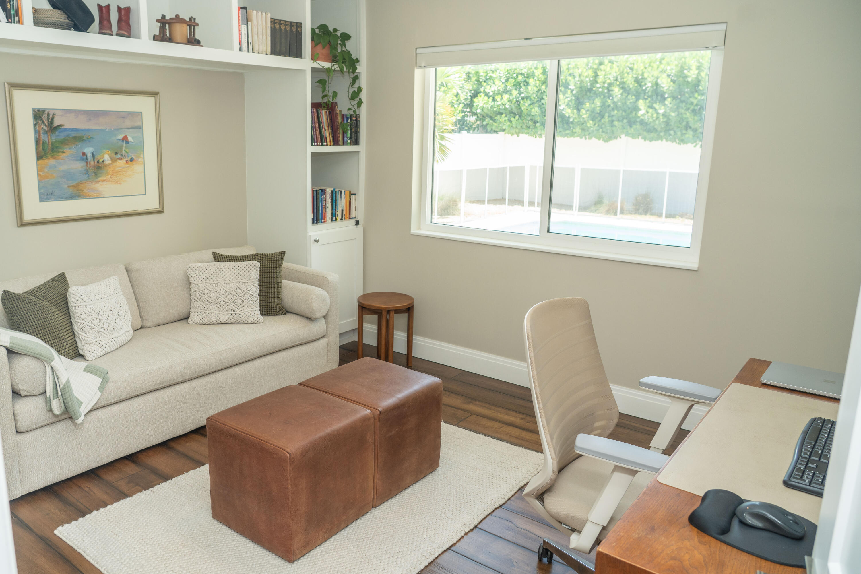 LAKE FLORESTA PARK - Residential