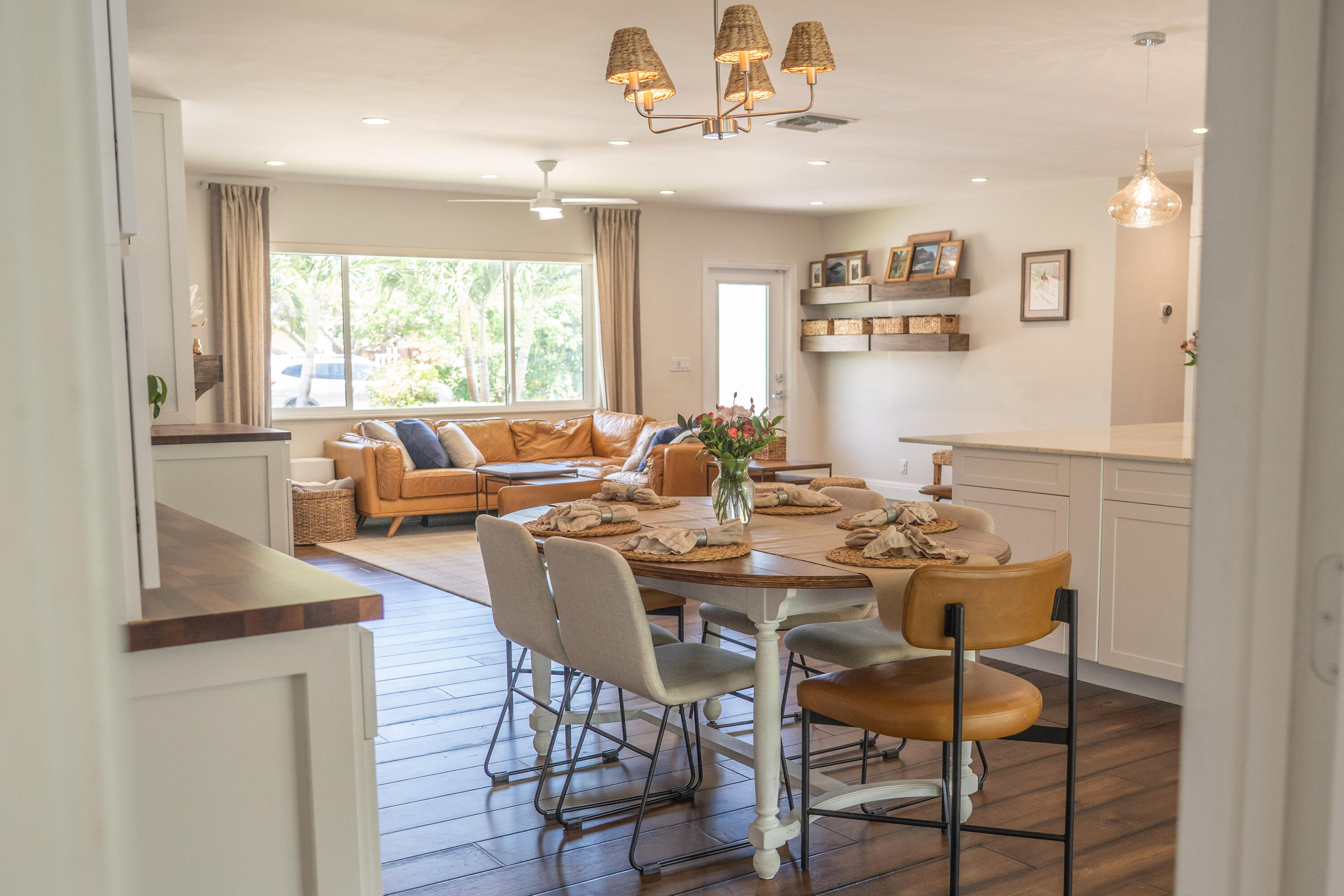 LAKE FLORESTA PARK - Residential